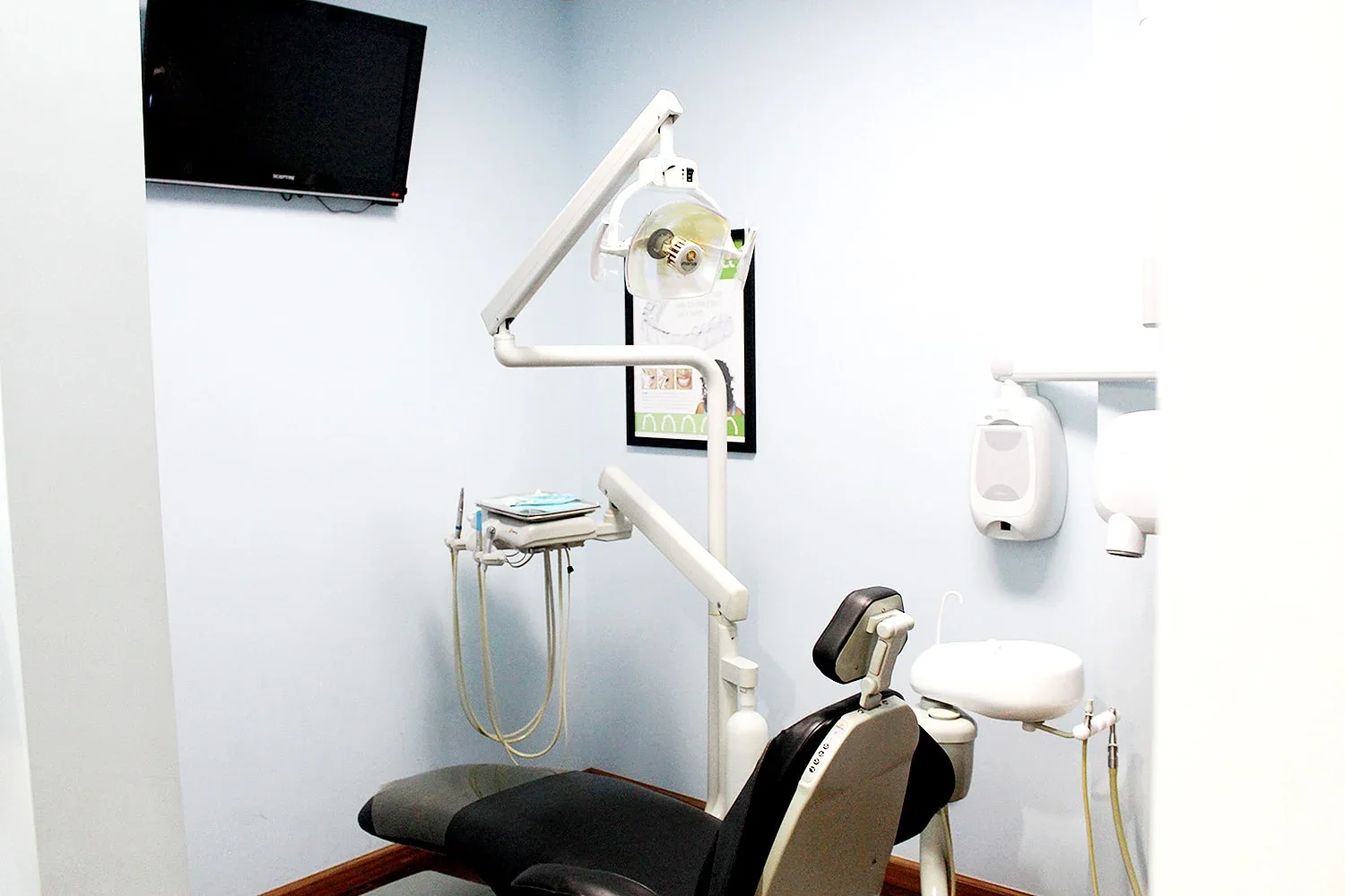 Treatment room with a dental chair